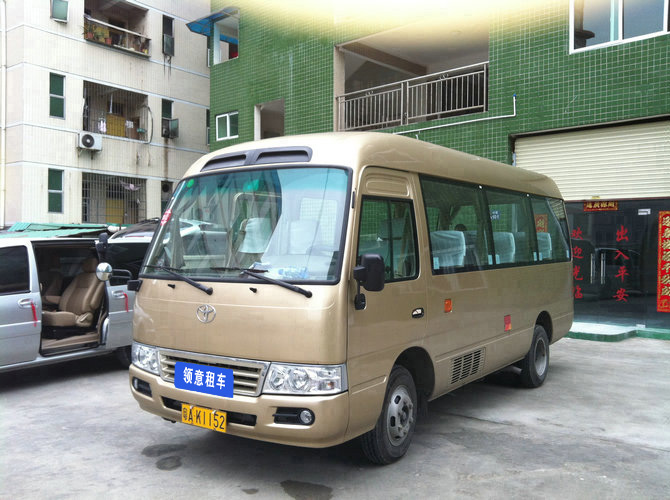 17座中巴
